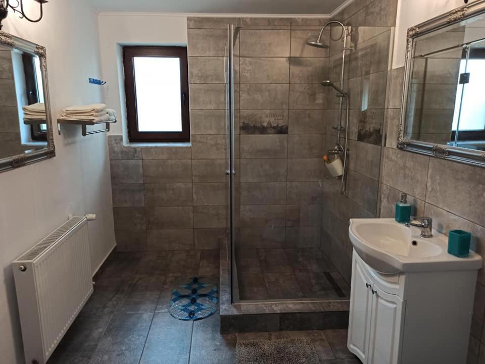 Courtyard Studio Oradea Zewnętrze zdjęcie