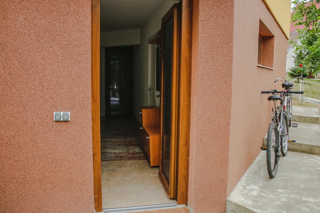 Courtyard Studio Oradea Zewnętrze zdjęcie